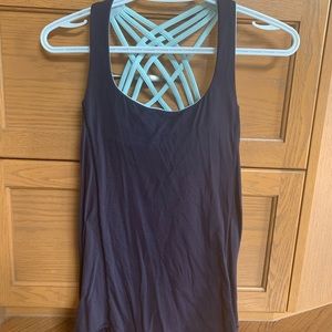 Lululemon tank with built in bra